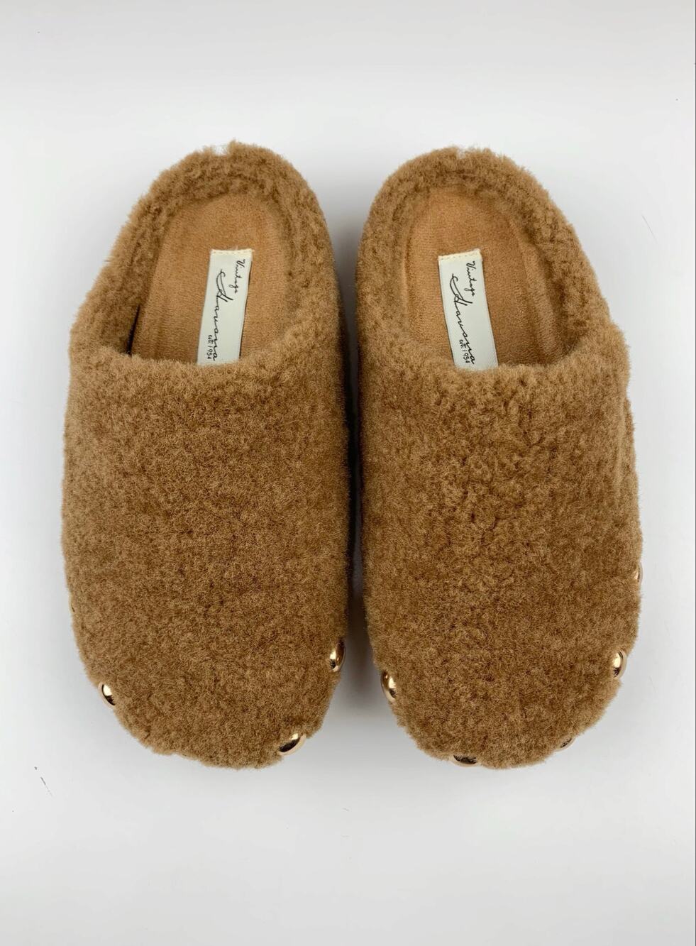 Vintage Havana Thrill Slippers Indoor Outdoor Brown Faux Sherpa Women's 6.5
